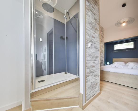 La Peniche De Fabrice Avec Jacuzzi Privatif Apartamento Estrasburgo Quarto foto